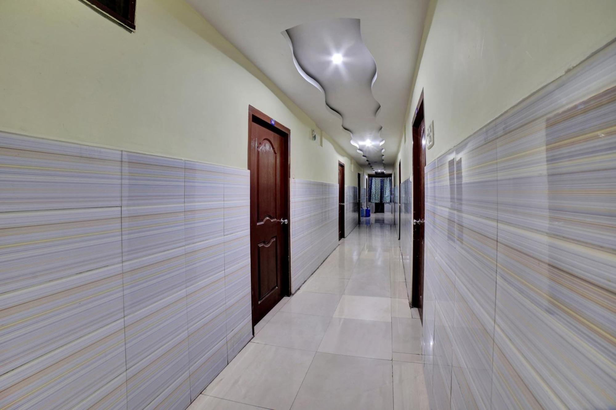 Hotel O Anu Residency Vijayawada Bagian luar foto